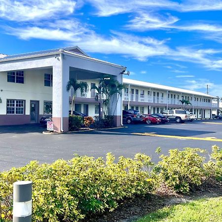 Flamingo Motel Okeechobee Exteriér fotografie